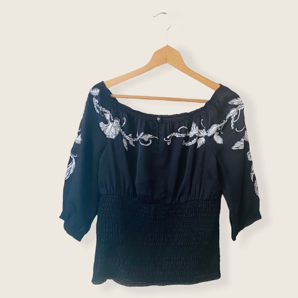 White House Black Market Tops - White House Black Market Floral Three Quarter Sleeve Cinched Blouse Medium Women